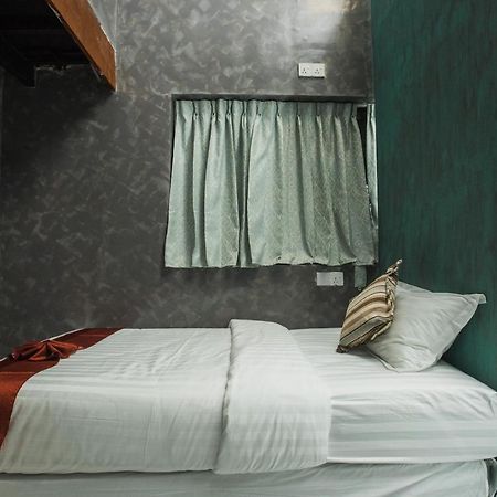 Hostel Rangoon Boutique House Zewnętrze zdjęcie