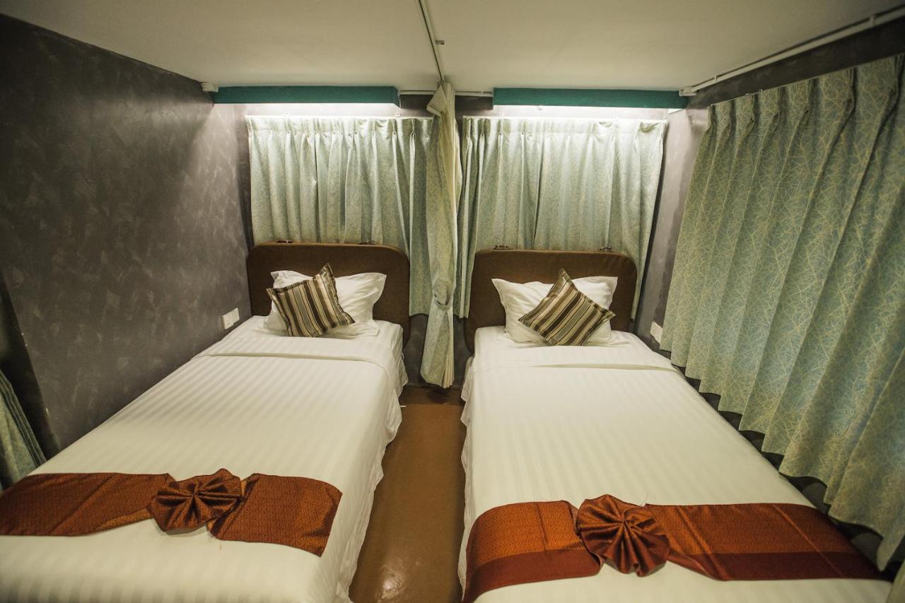 Hostel Rangoon Boutique House Zewnętrze zdjęcie